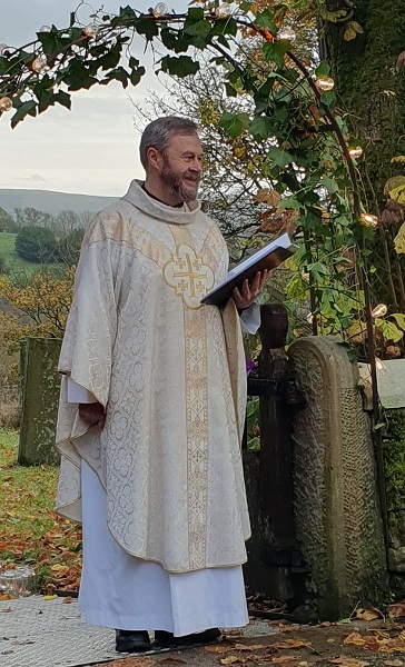 Fr John Baines at Elkstone
